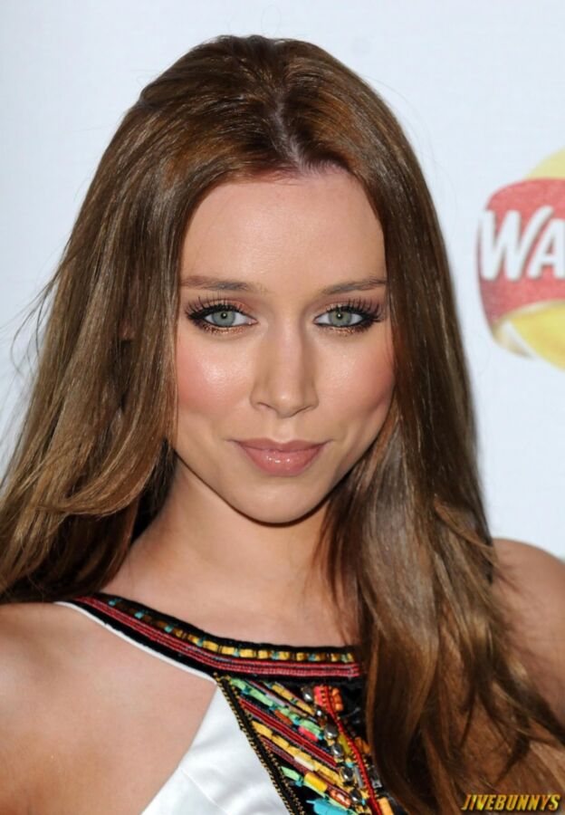 Una Healy