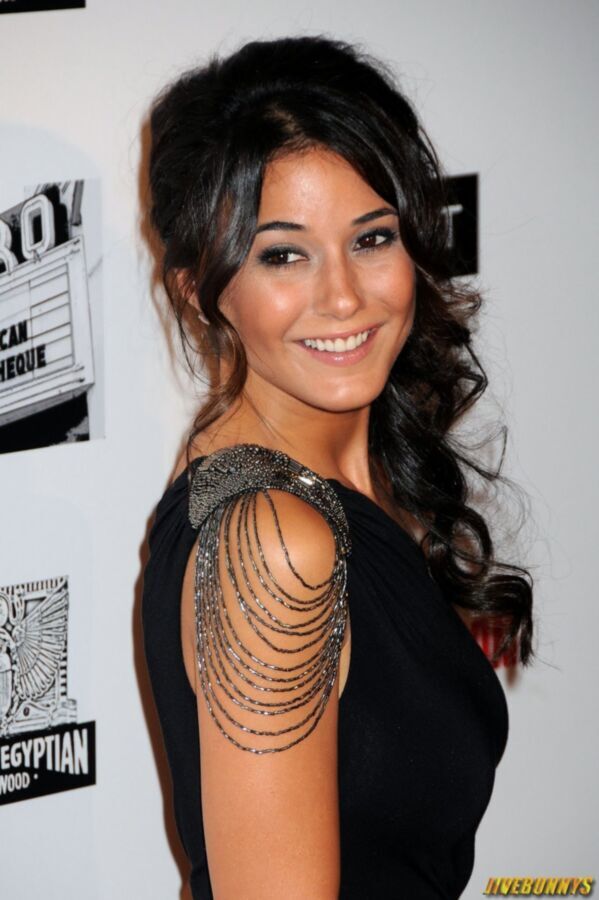 Emmanuelle Chriqui