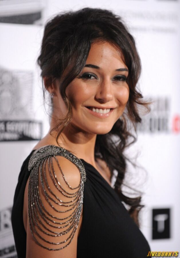 Emmanuelle Chriqui