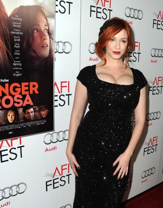 Celebrity Ms. Christina Hendricks - charmy and BUSTY actress