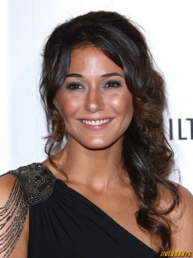 Emmanuelle Chriqui