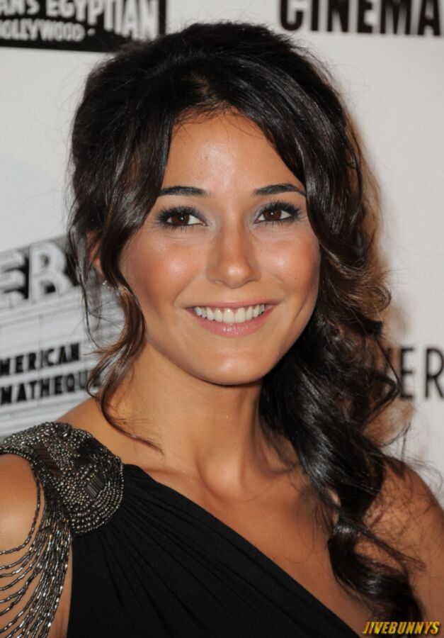 Emmanuelle Chriqui