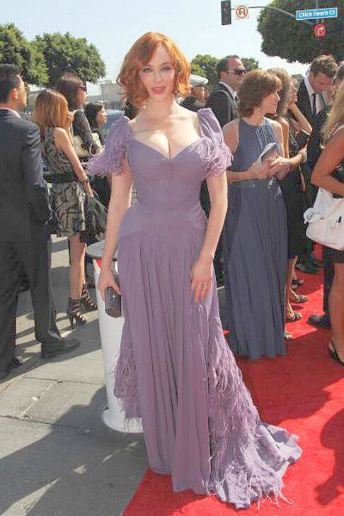 Celebrity Ms. Christina Hendricks - charmy and BUSTY actress