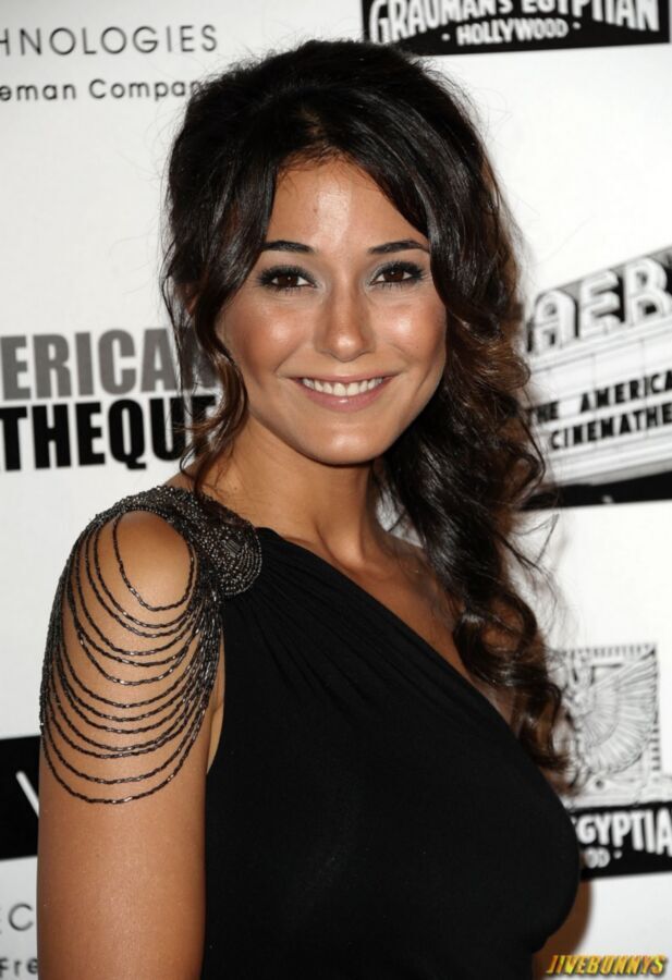 Emmanuelle Chriqui