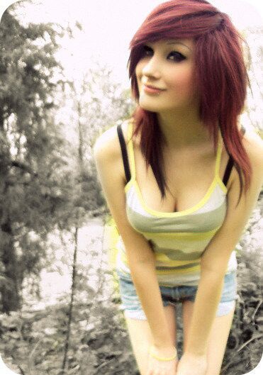 Young emo redhead with an amazing body