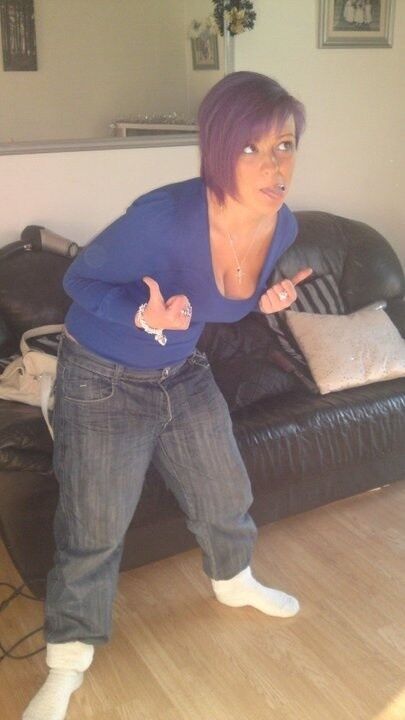 Big tits chav Clare from Airdrie