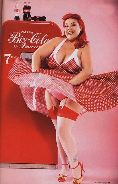 plus size pinups