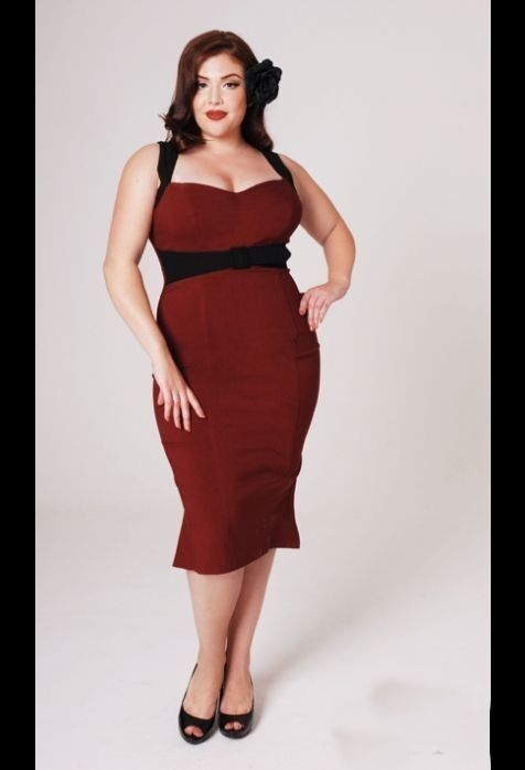 plus size pinups