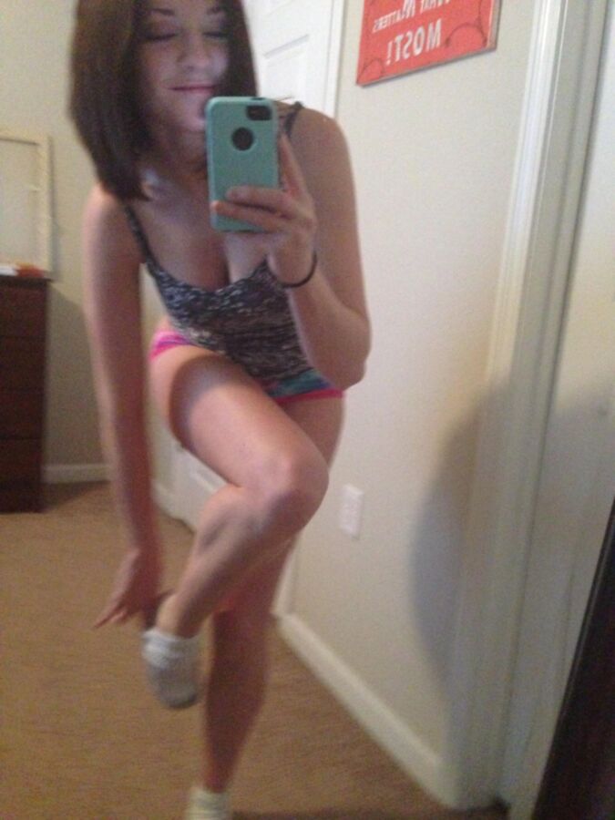 Perfect Brunette Selfshot Teen