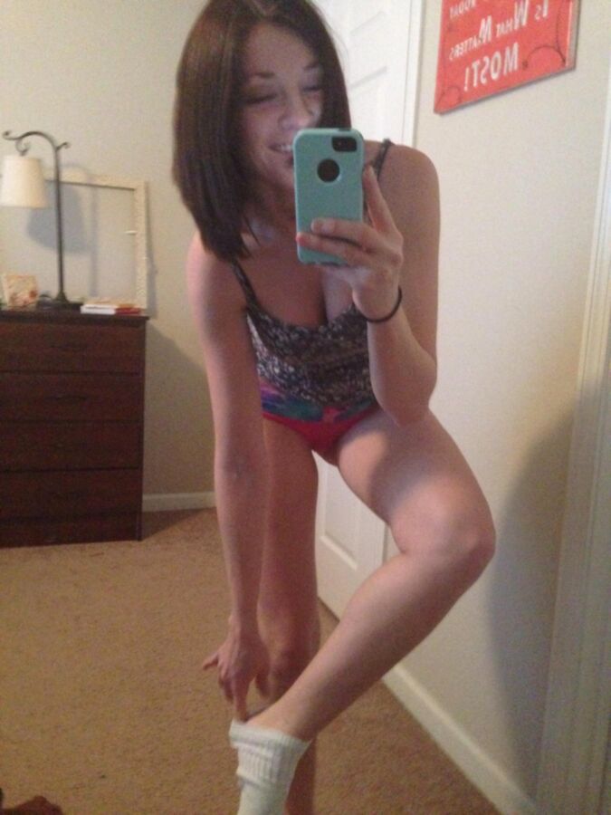 Perfect Brunette Selfshot Teen