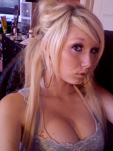 Self-shooting British blonde with nice rack