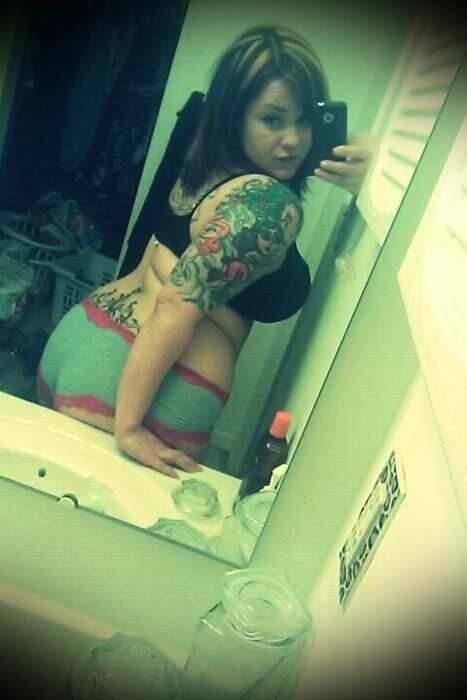 tattooed BBW Mommy