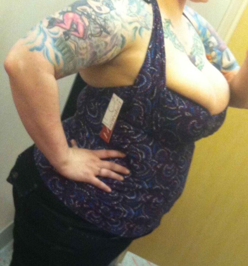 tattooed BBW Mommy