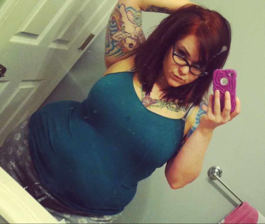 tattooed BBW Mommy