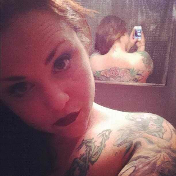 tattooed BBW Mommy