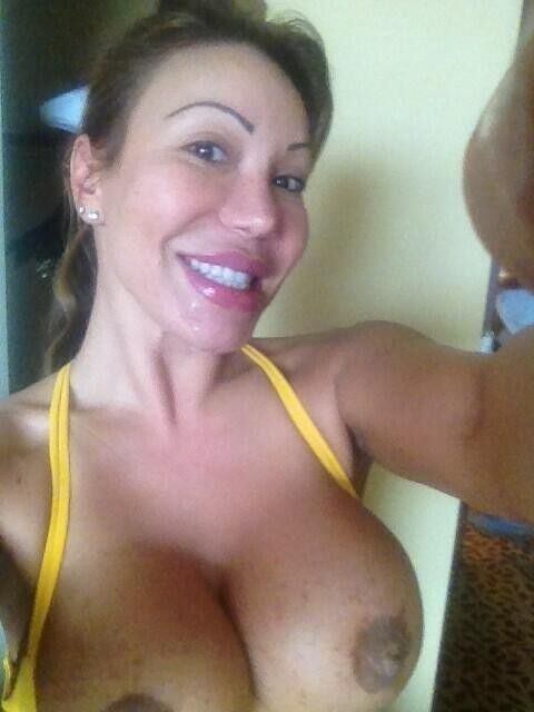 AvaDevine TwitterPics