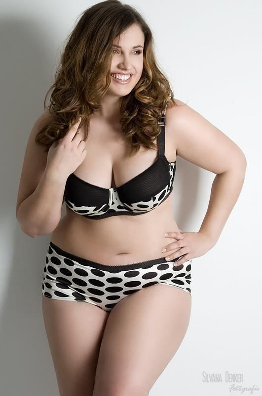 Curvy / Plus-Size Lingerie & Underwear