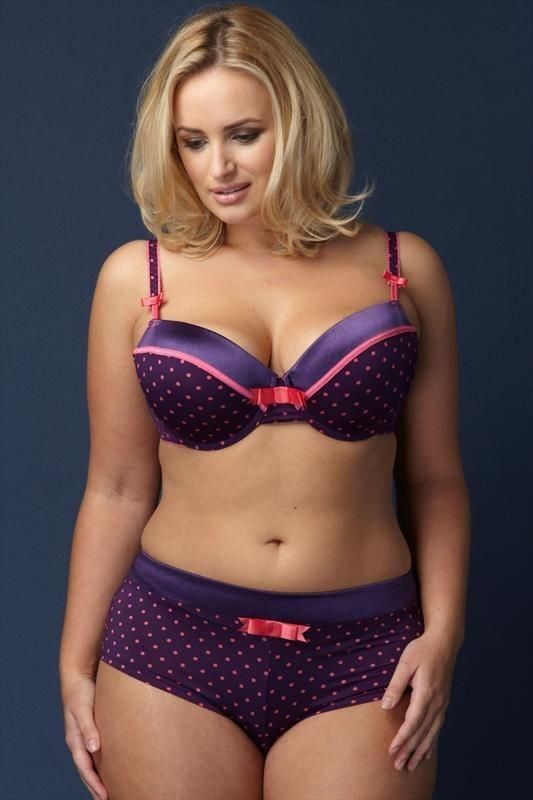 Curvy / Plus-Size Lingerie & Underwear