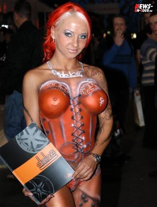 More Random Body Painting Pics