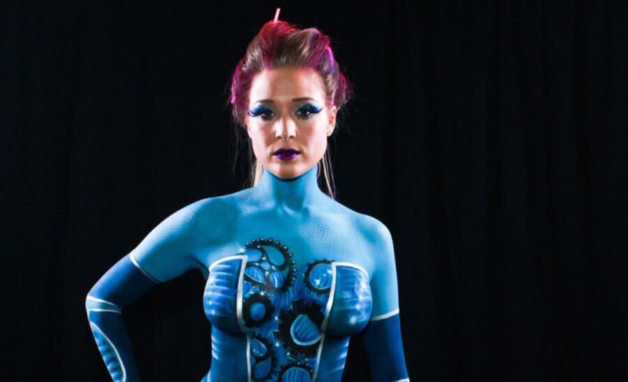 More Random Body Painting Pics