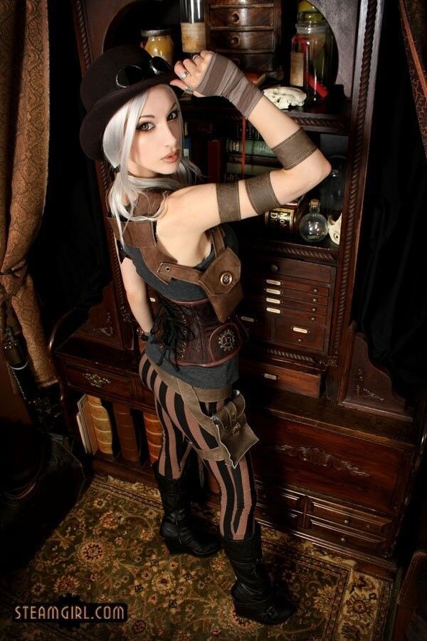 Steampunk - Mogno