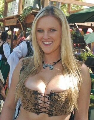 Ren Fair cleavage NN