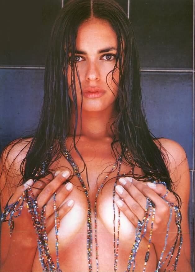 María Grazia Cucinotta