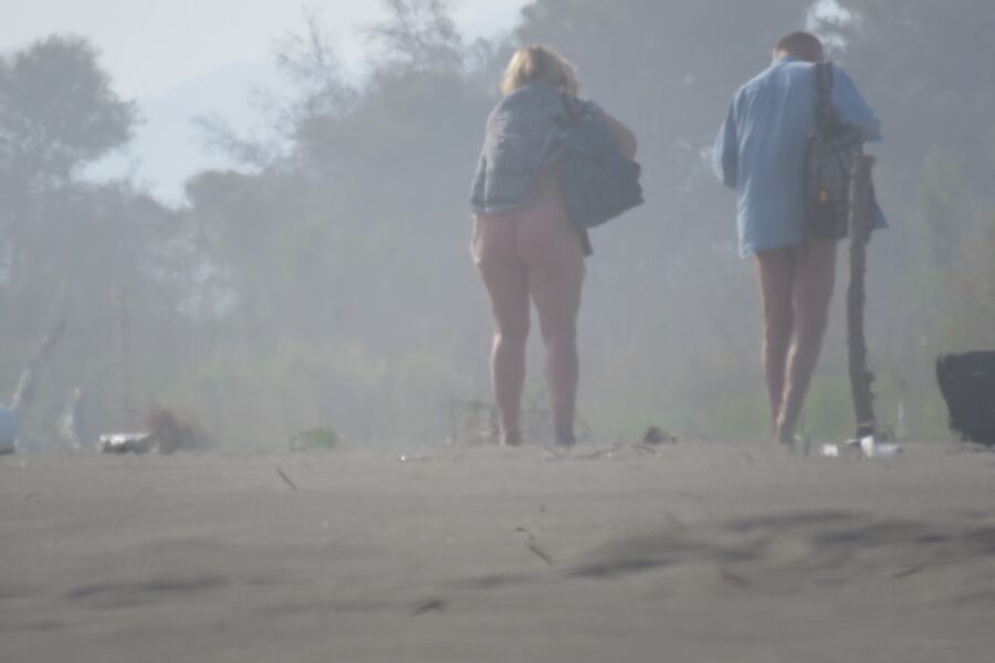 Esposa BBW na praia