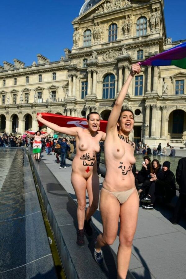 naked protest