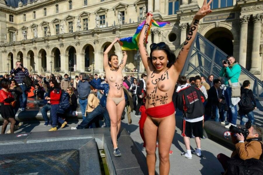 naked protest