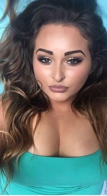 Sexy Belfast Irish BBW teen with big tits