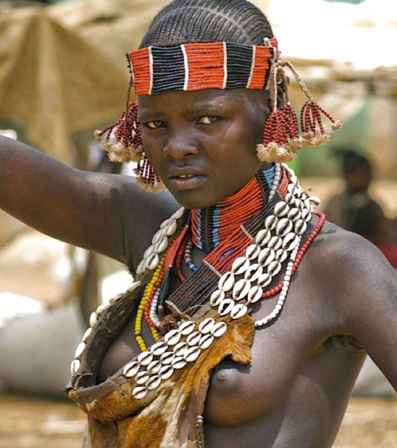 Jungle girls from kenya.