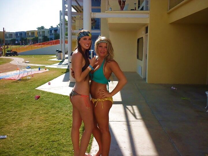 Sexy Spring Break Sorority sluts