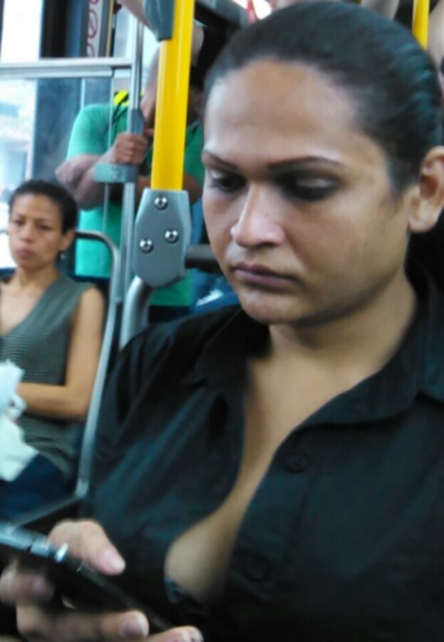 Sluts I saw on the bus today!