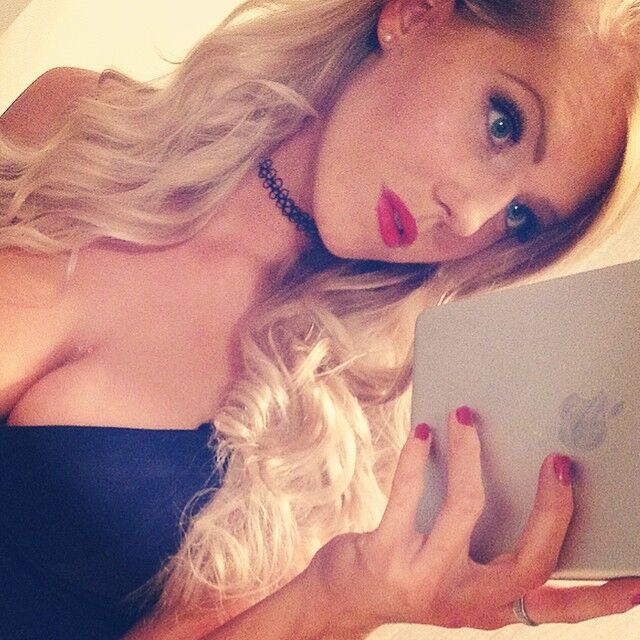 Big Titted Blonde Bimbo Teen Chav