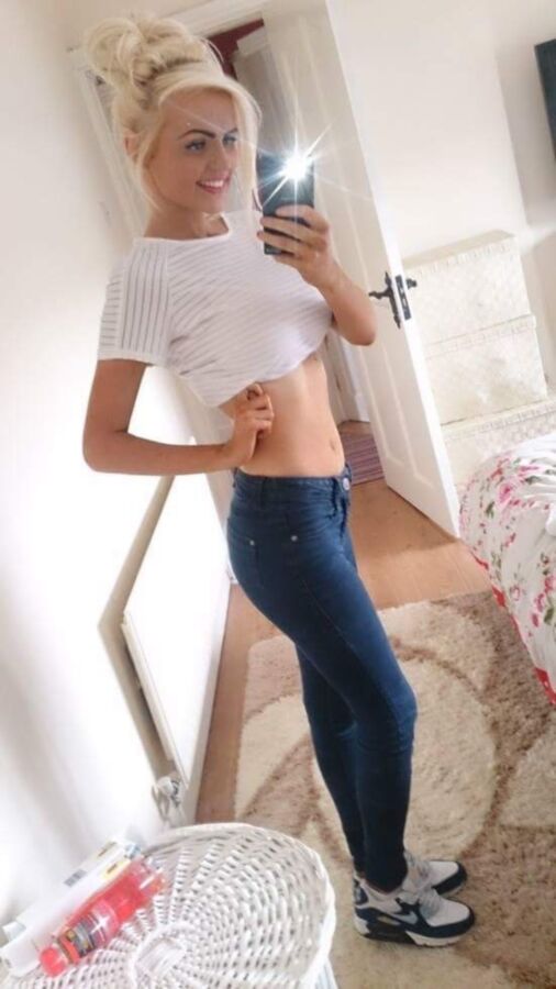 Vain irlandesa rubia chav adolescente MILF puta Susie