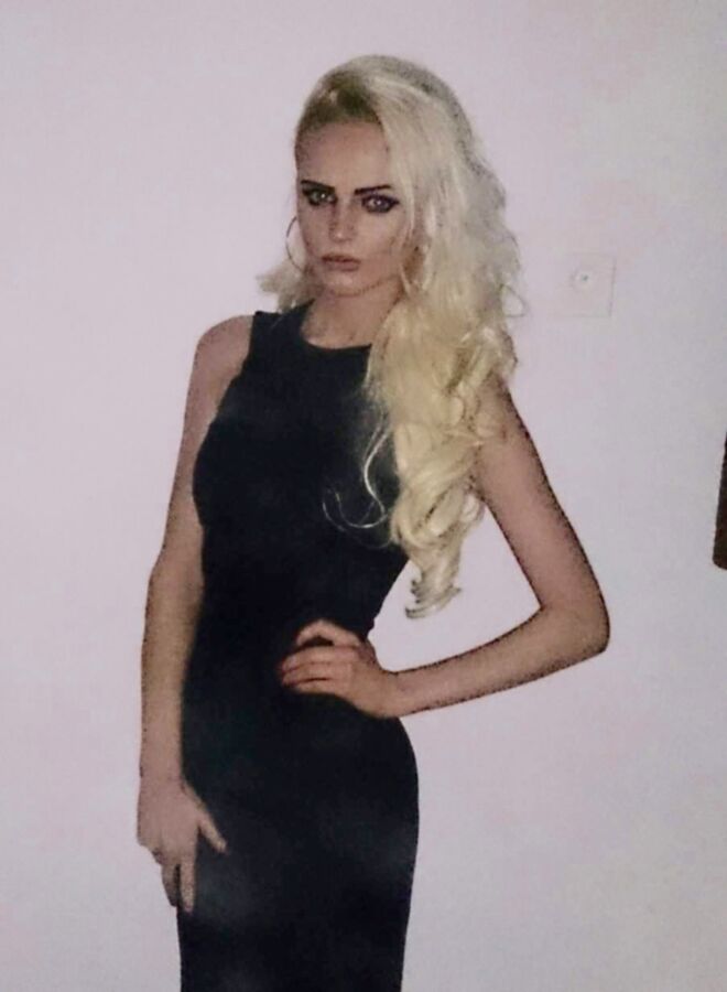 Vain Irish blonde chav teen milf slut Susie