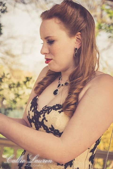 Fapbook: Grace goes to prom