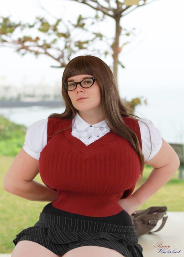 PENNY UNDERBUST: COW TITS YOU TUBER