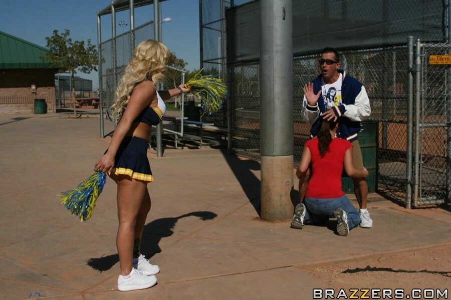 Shyla Stylez cheerleader DP