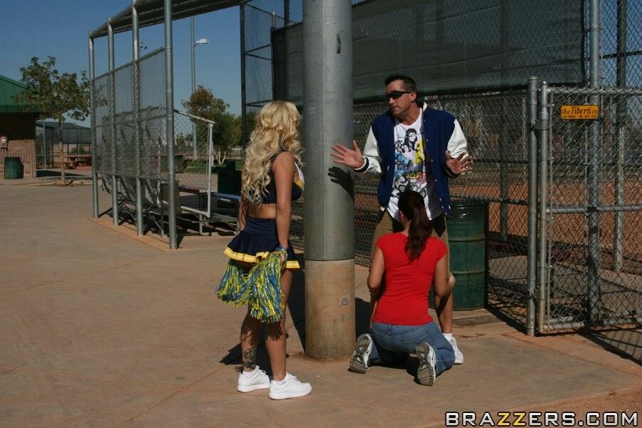 Shyla Stylez cheerleader DP