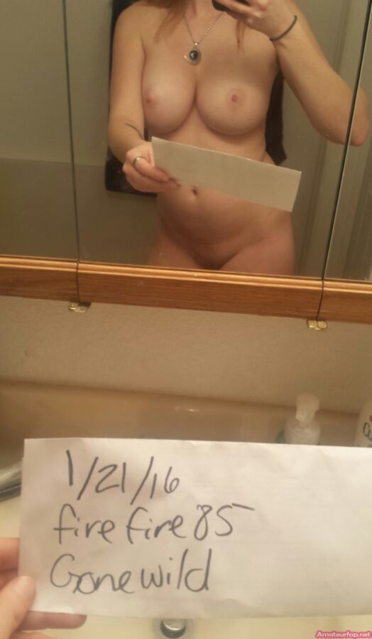 Pretty Teen With Big Tits Makes Nude Pictures