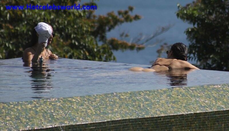 Kim Kardashian en Bikini en Costa Rica