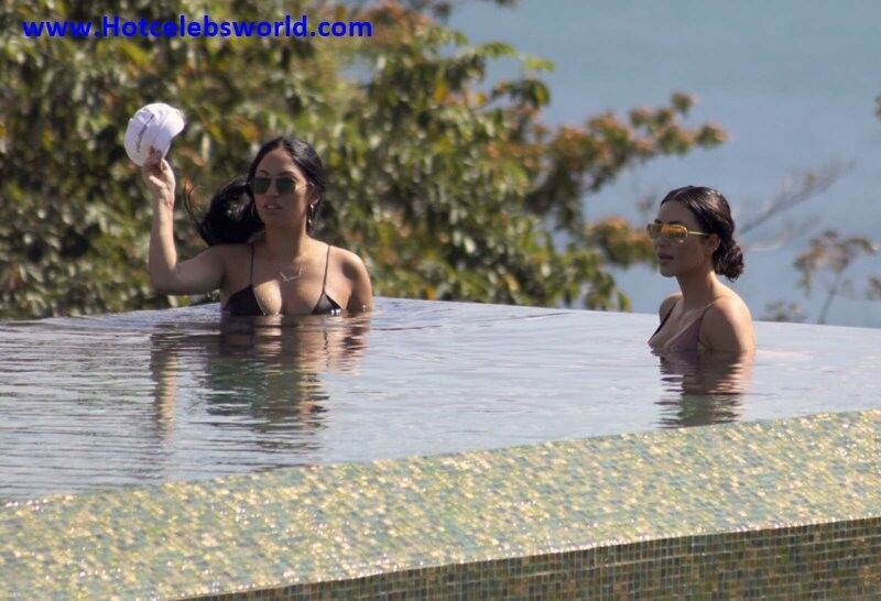 Kim Kardashian en Bikini en Costa Rica