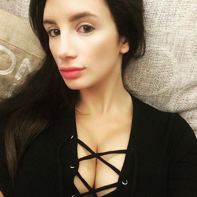 @xcararubyx Big tits boobs Goddess RANDOM WANK-FILE