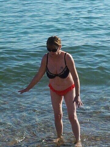 Amateur-MILF am Strand