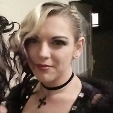 Beccy the gothic slut