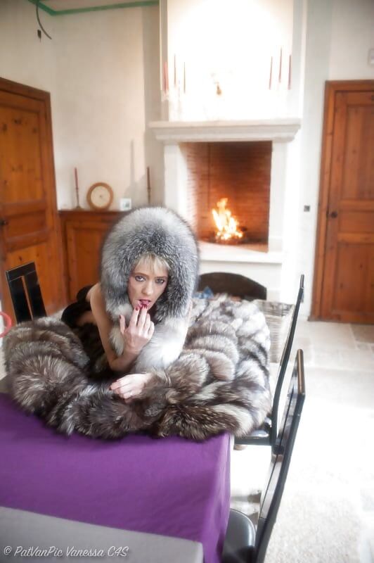 Vanessa Milf in Fur hat in high heels