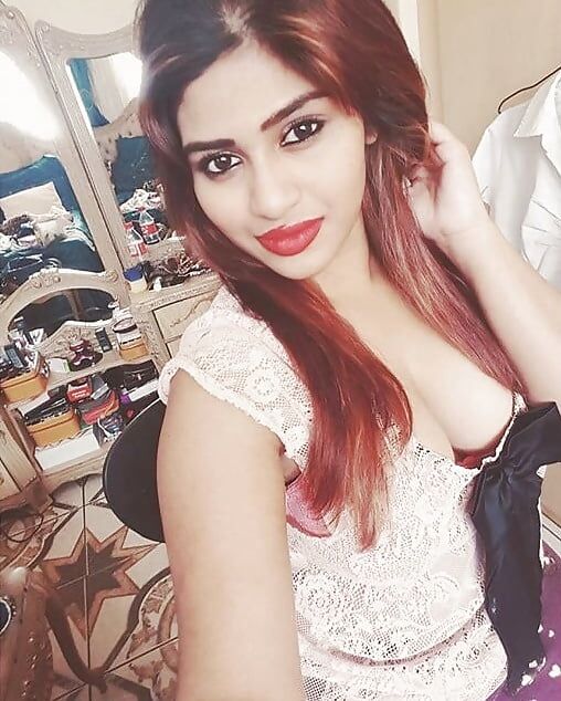 Gorgeous desi slut