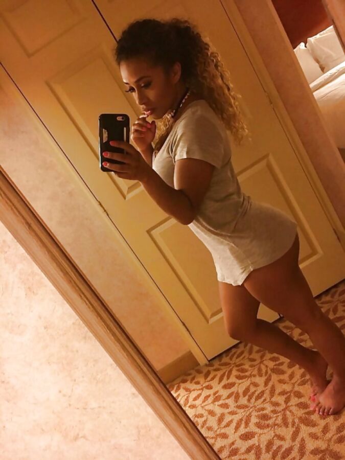 JoJo Offerman Desnudos